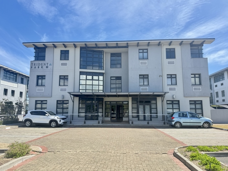 To Let Commercial Property for Rent in Mall Interchange Western Cape